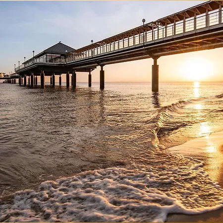 Astrid アパート *